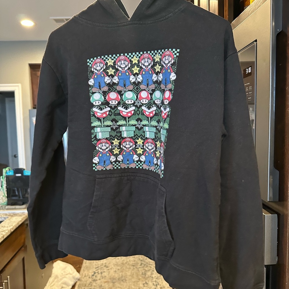 Vintage Mario Hoodie Youth XL 10-12